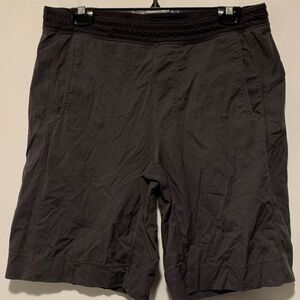 Lululemon Mens Training Shorts Striped Size Medium Activewear Outdoor Workout‎